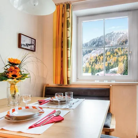 شقة Moderne Ferienwohnung Stanton سانكت أنتون ام ارلبرغ